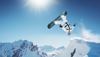 海星体育|中国女篮锋线贾赛琪比赛中耳朵受伤缝针，预计恢复顺利不影响后续赛事